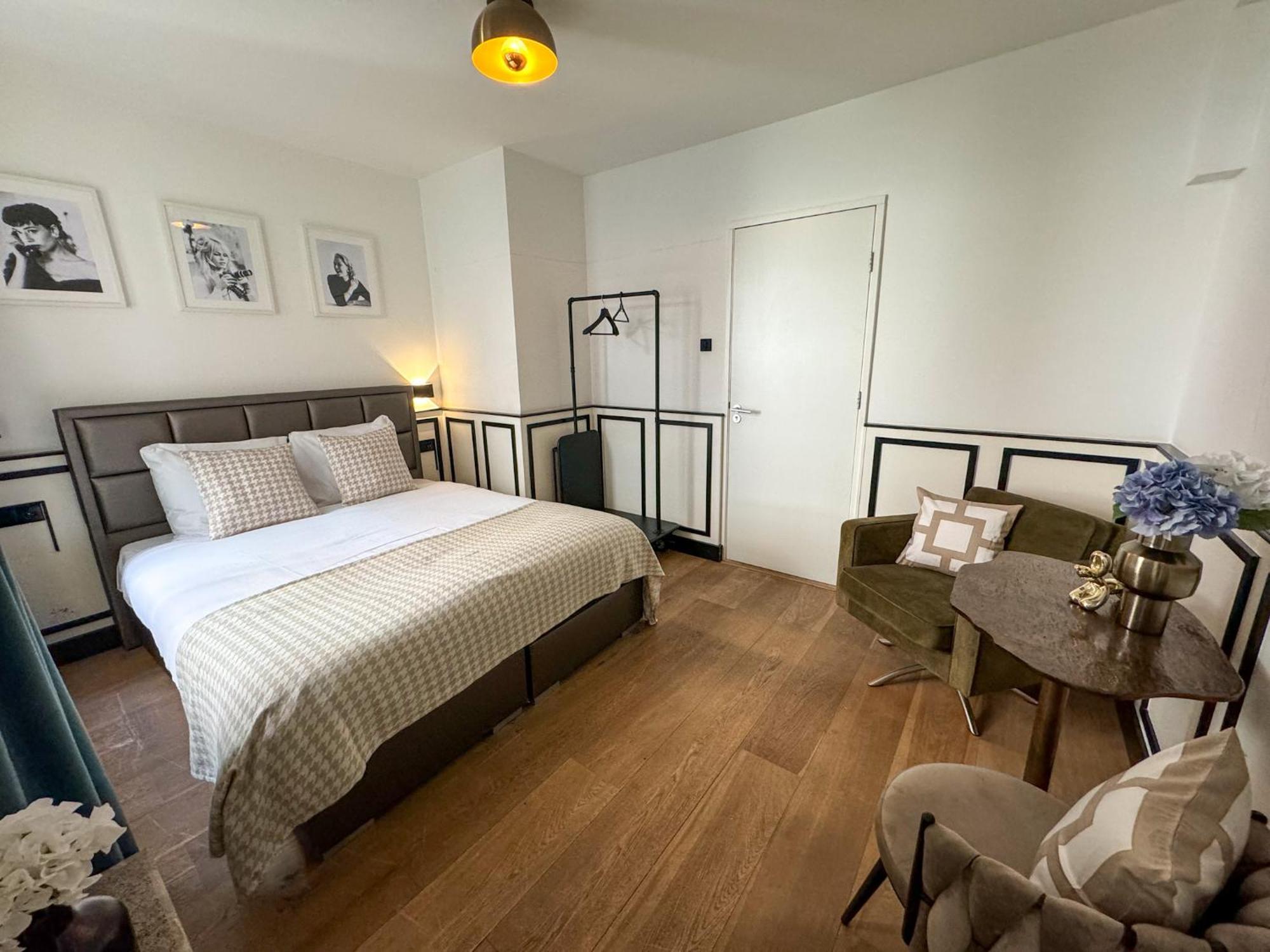 Yourbnb Suites Haarlemmerstraat Amsterdam Exterior foto